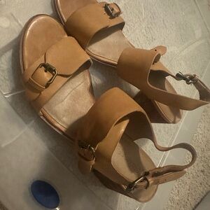 Madewell Tan Leather Buckle Sandals with small heel